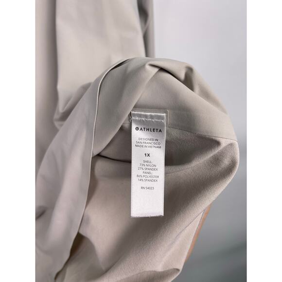 Athleta Urbanite Stretch Button Down Long Sleeve Top Gray Size 1X - Picture 10 of 11